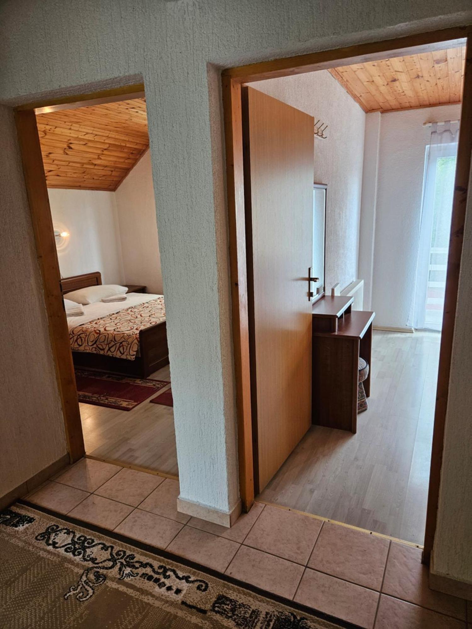 Mile - House *