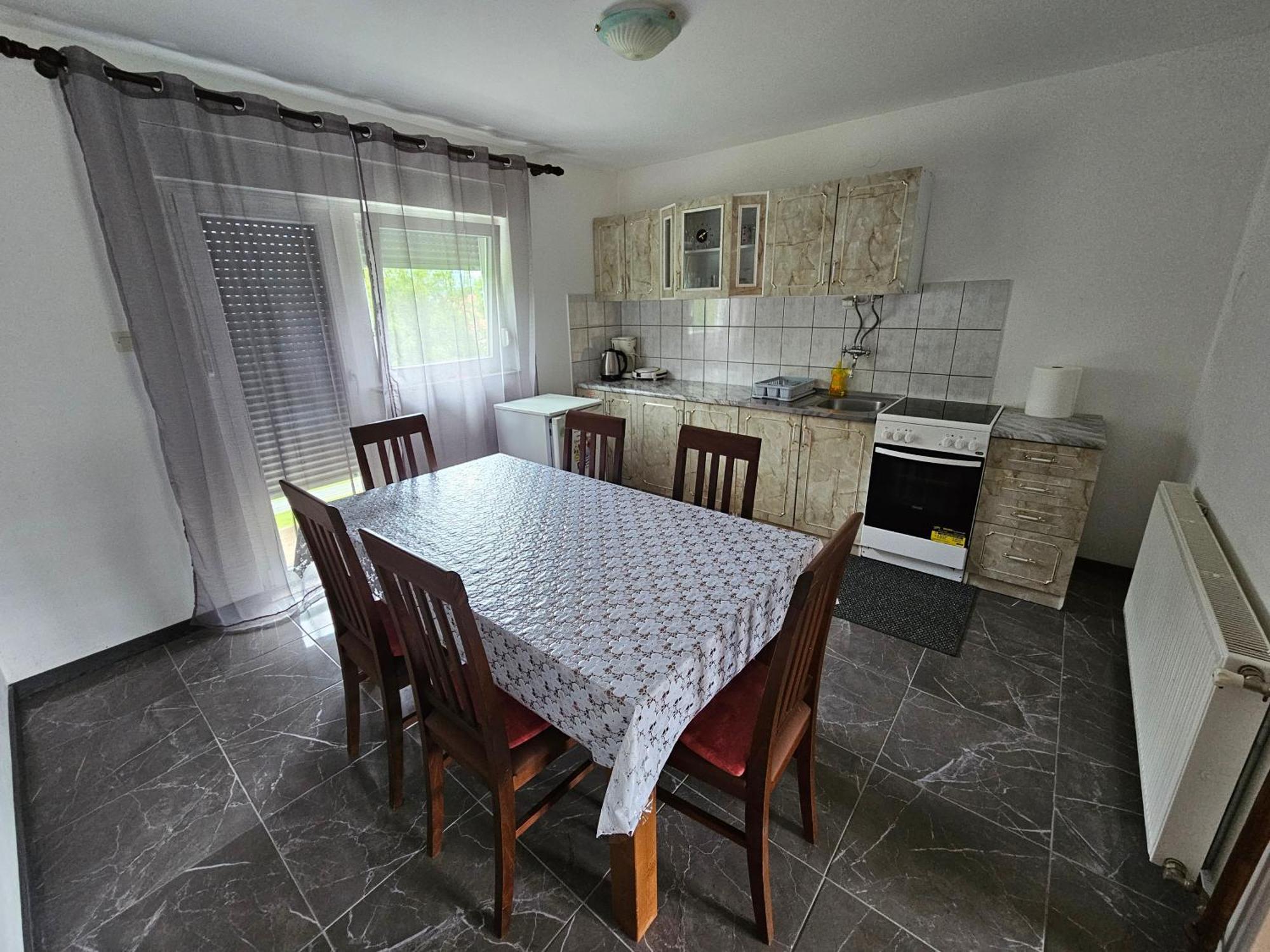 Mile - House Holiday home Smoljanac